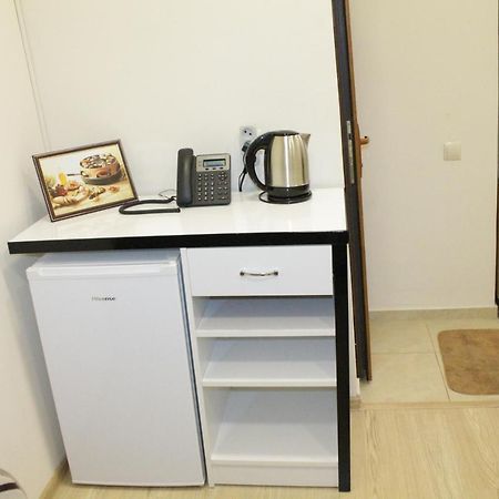 Tempus Hotel-Hostel Erevan Esterno foto